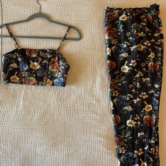 Fun linen suit - Picture 2 of 4